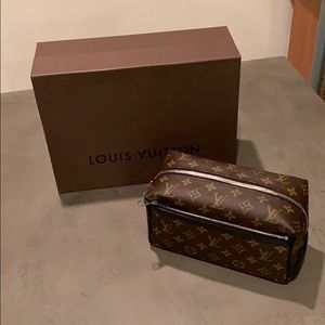 Louis Vuitton Unisex Toiletry Bag